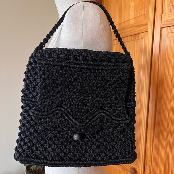 Vintage Macrame Shoulder Bag Black Boho Western Beach Casual - Picture 2 of 8